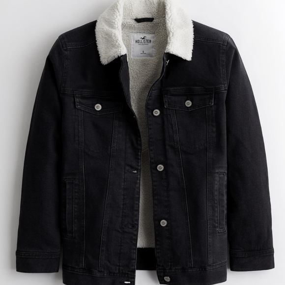 Hollister Sherpa Lined Denim Jacket - Picture 7 of 10